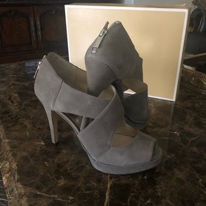 Michael Kors leather shoes size 10